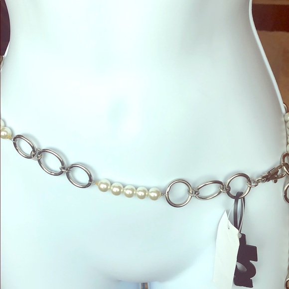 Banana Republic Accessories - Decorative belt, nwt’s Banana Republic Accessories - Decorative belt, nwt’s